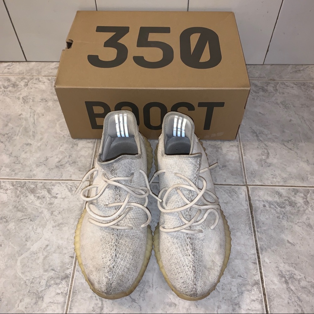 Yeezy 350 Cream/Triple White Sneakers Size 10.5M - Picture 2 of 10